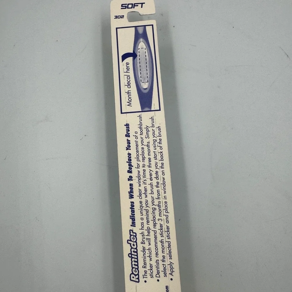 Butler Reminder‎ Toothbrush Adult 302 Green Soft Tongue Cleaner NEW